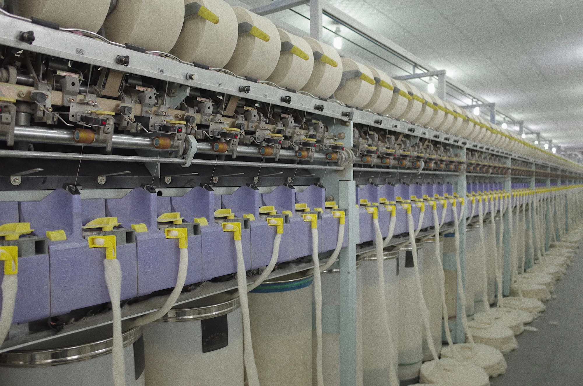 Fred Textile spinning line with yarn preparation machinery